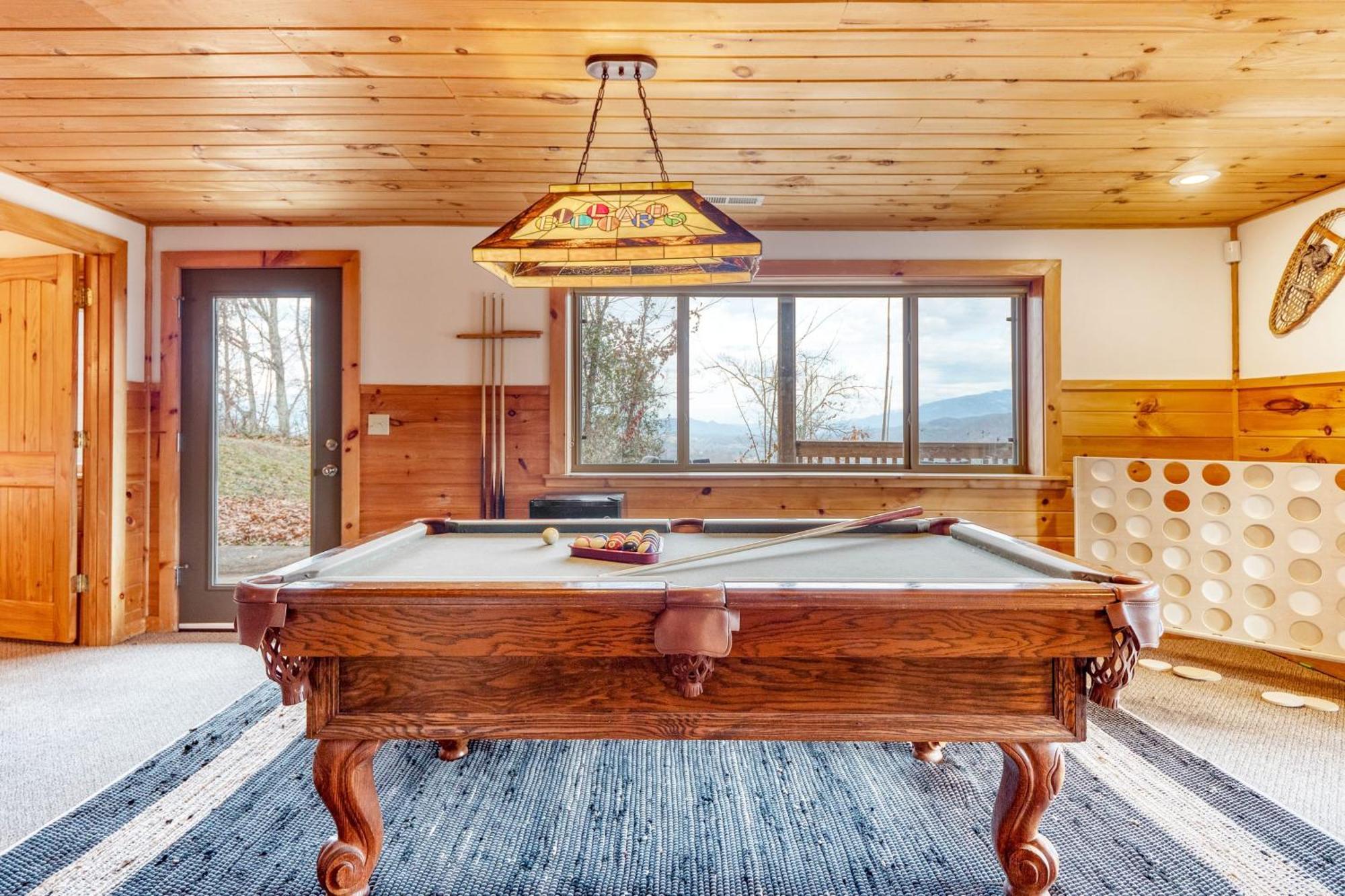 Chestnut By Avantstay Mountain Cabin W Treetop Views Hot Tub Game Room Gatlinburg Extérieur photo